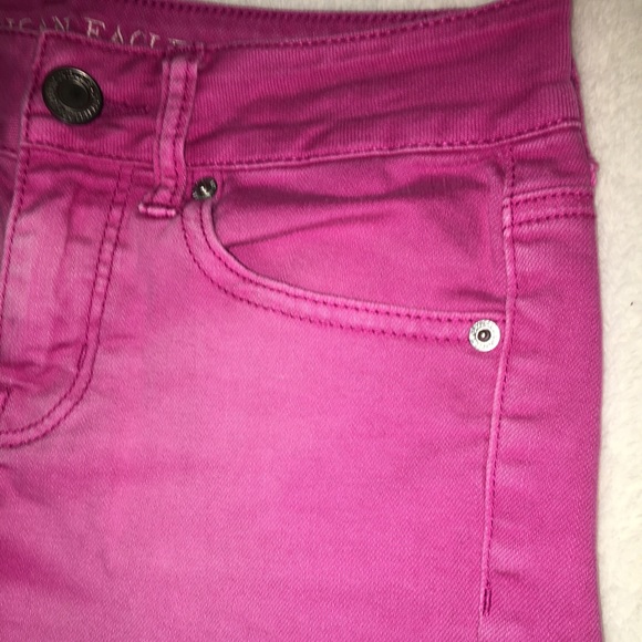 Pink American Eagle Denim Shorts💗 Frayed Edges! - Picture 4 of 4